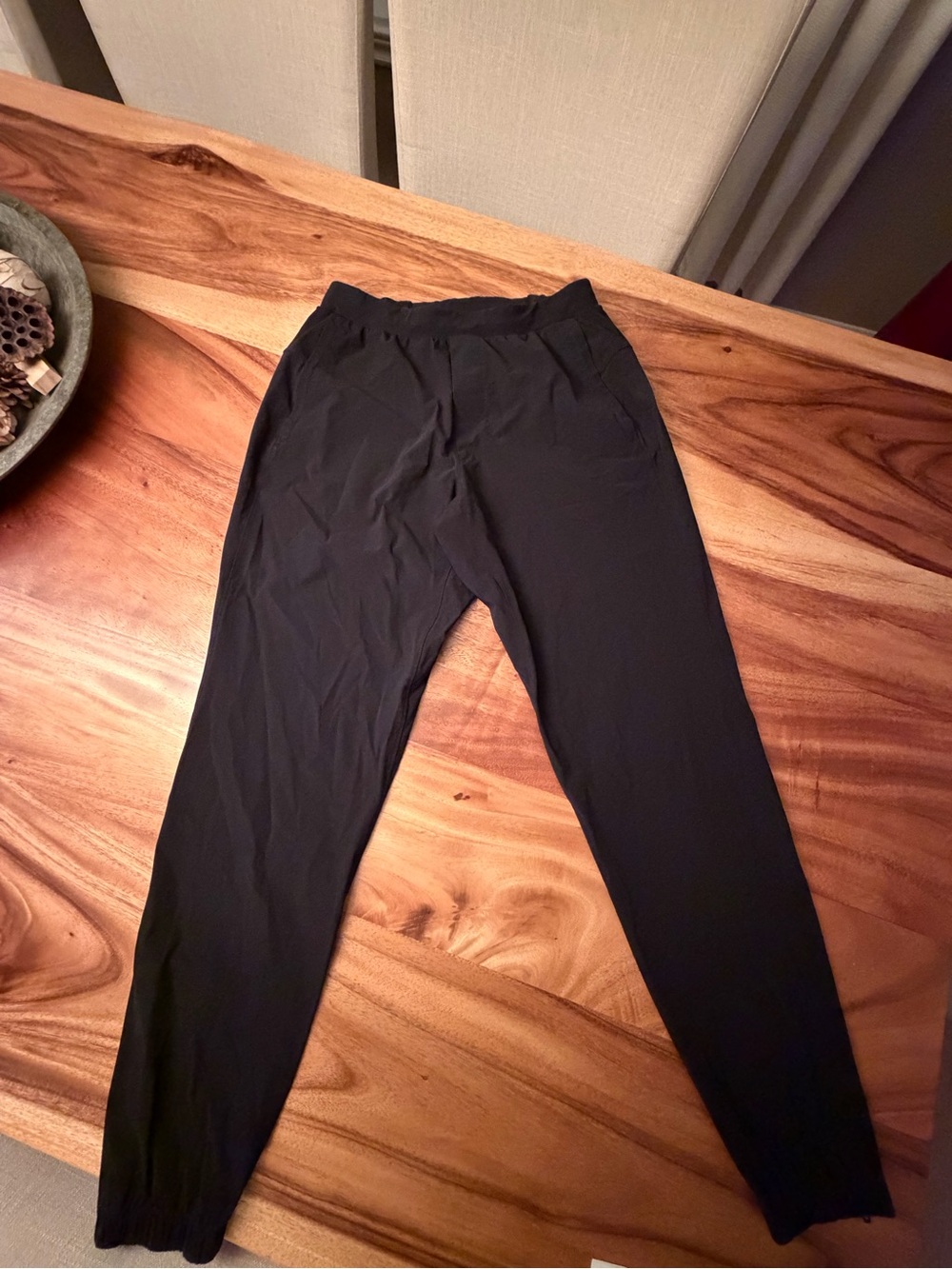lululemon athletica Men's Black Jogger Pants